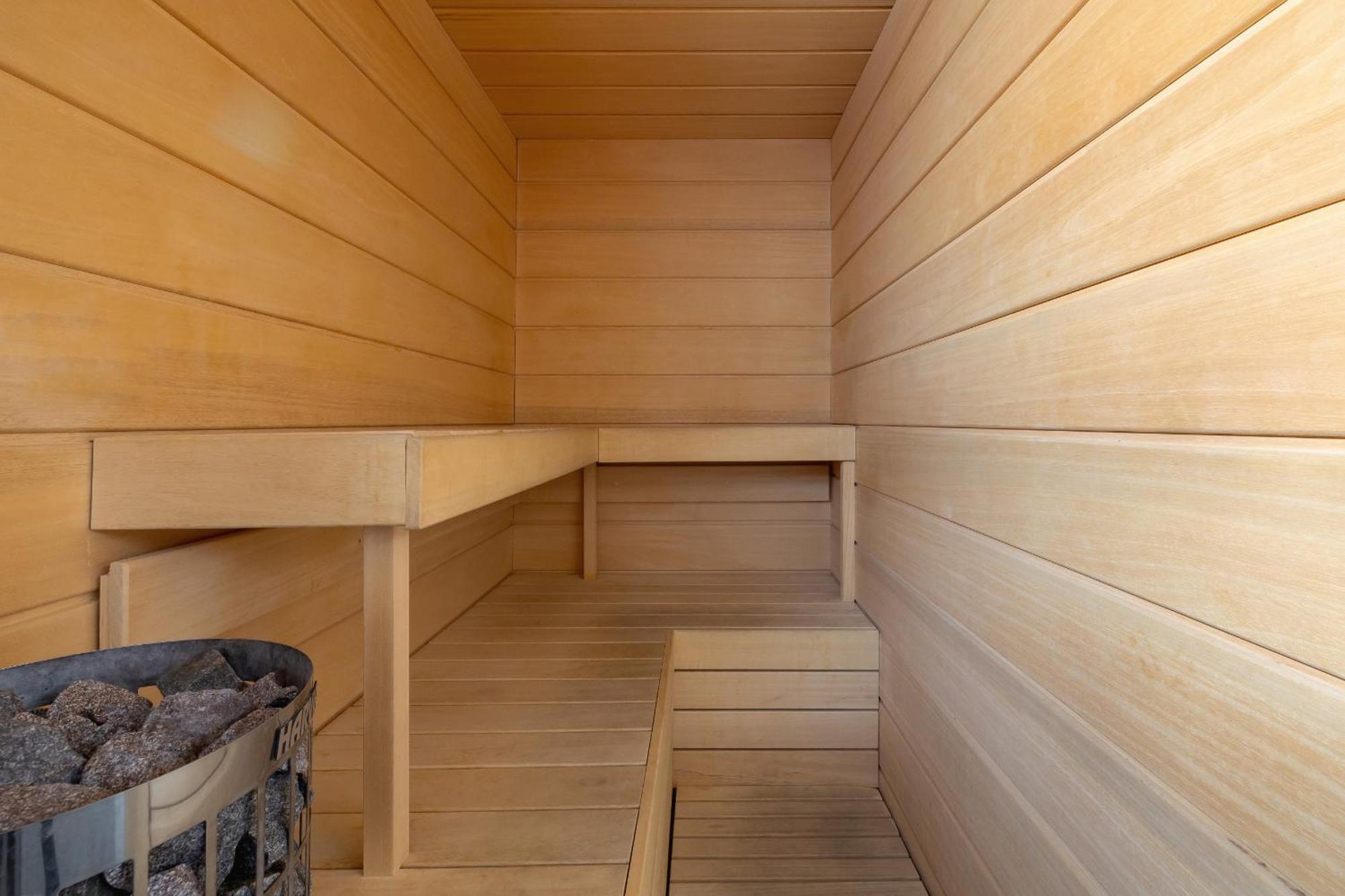 Unique For 6 People In With Access To Sauna By Renters Apartment *