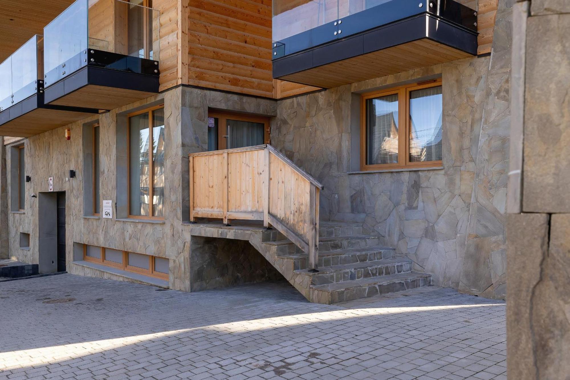 Apartment Unique For 6 People In With Access To Sauna By Renters